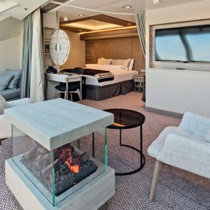 cabin-701_amundsen_agur